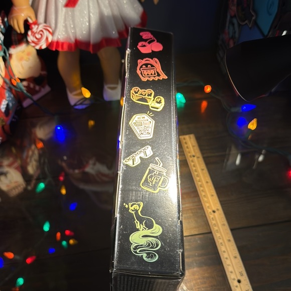 Monster High Spectra Vondergeist core doll G3 - Picture 11 of 12